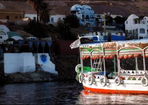 أسوان مدينة الهدوء: لماذا يفضلها المسافرون العرب؟